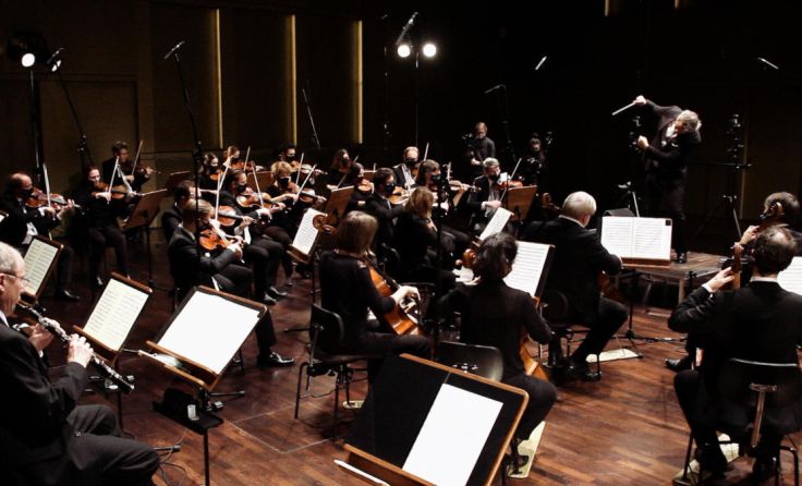 Das Bruckner Orchester Linz unter der Leitung von Markus Poschner. (Foto: Thomas Radlwimmer)