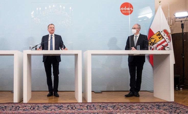 Landeshauptmann Thomas Stelzer, Primar Bernd Lamprecht (Foto: Land OÖ/Max Mayrhofer)