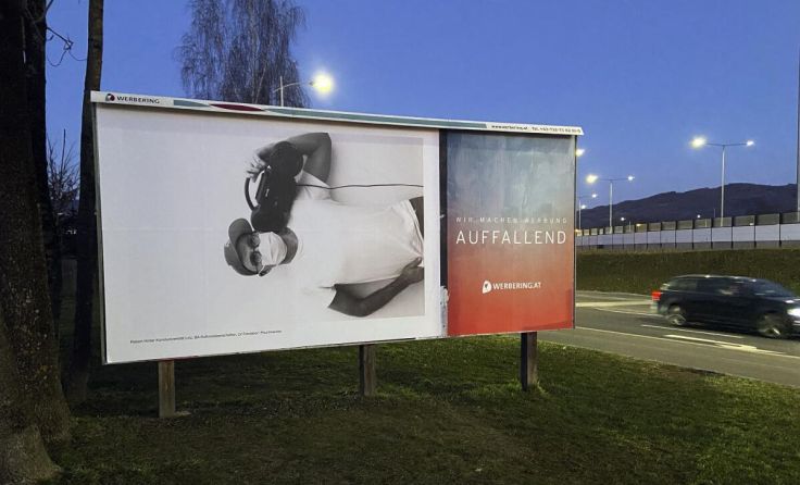 Die Kunstuni-Fotos sind bis Mitte März auf Plakaten zu sehen. (Foto: Kunstuniversität Linz)