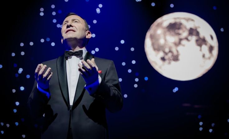 Tam Ward als Frank Sinatra (Foto: Dita Vollmond)