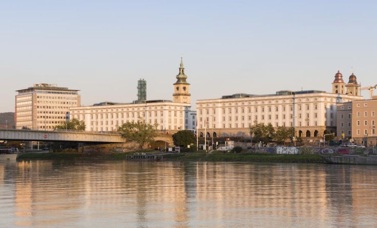 Kunstuni Linz (Foto: Mark Sengstbratl Architekturfotografie)