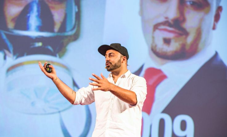 Zu Gast in Linz: Ali Mahlodji (Foto: Martina Draper)