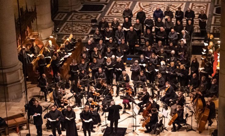 Zahlreiche Mitwirkende gestalteten das Benefizkonzert. (Foto: Mariendom Linz/Wurm)