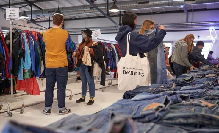 Vintage Kilo Sale (Foto: BeThrifty)