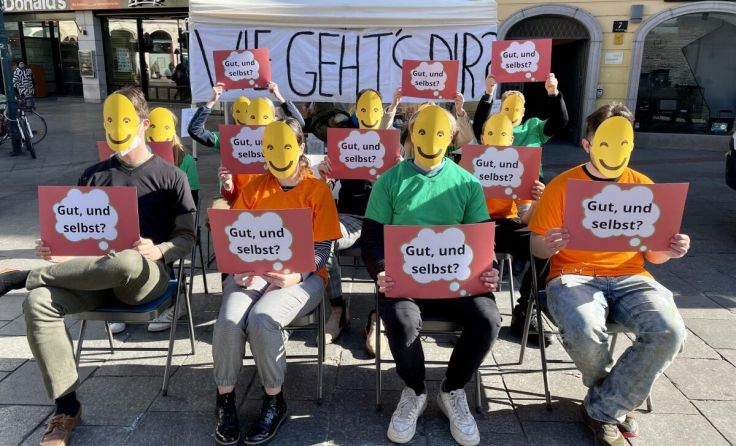Aktion "Dunkles Klassenzimmer" am Linzer Taubenmarkt. (Foto: UHS OÖ)