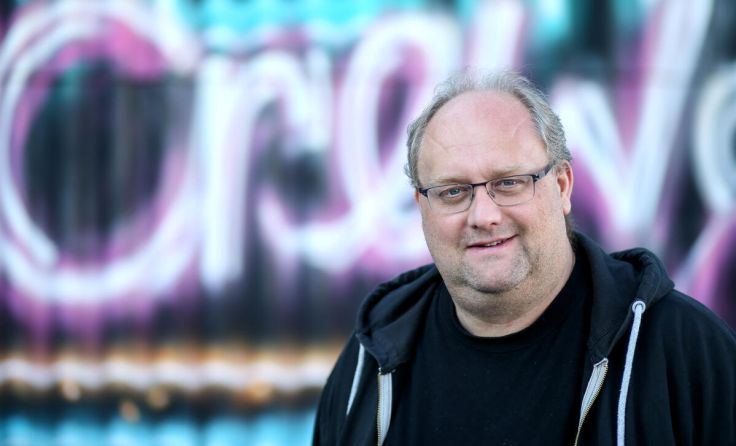 Als Erzähler mit dabei: Günther Lainer (Foto: Volker Weihbold)
