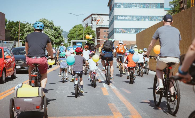 Am Samstag, 6. Mai, geht's wieder per Rad durch Linz. (Foto: Tom Mesic/Kidical Mass)