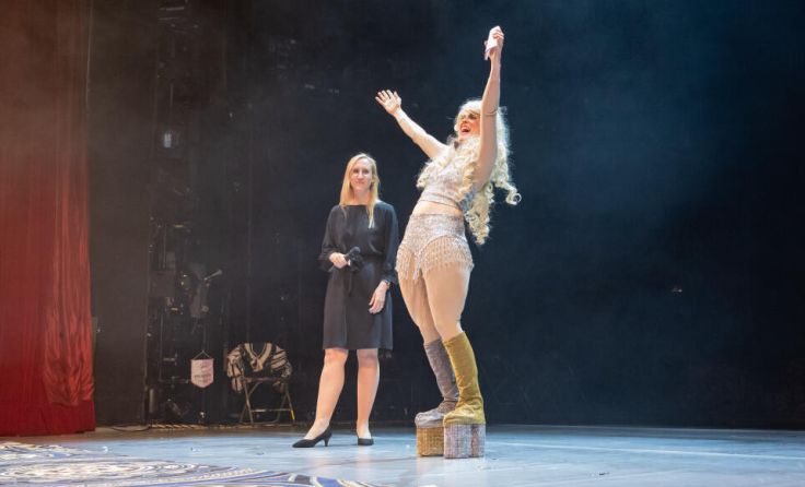 Starlet und Kulturdirektorin Margot Nazzal (Foto: Frau Feist)