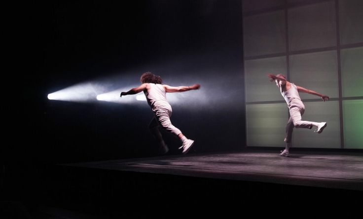 Aus dem Stück "Control" - Maas Theater and Dance (Foto: Reinhard Winkler)