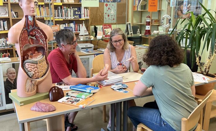 Die Caritas-Schule am Schiefersederweg startet ein Schulcafé mit Lernbegleitung. (Foto: Caritas)