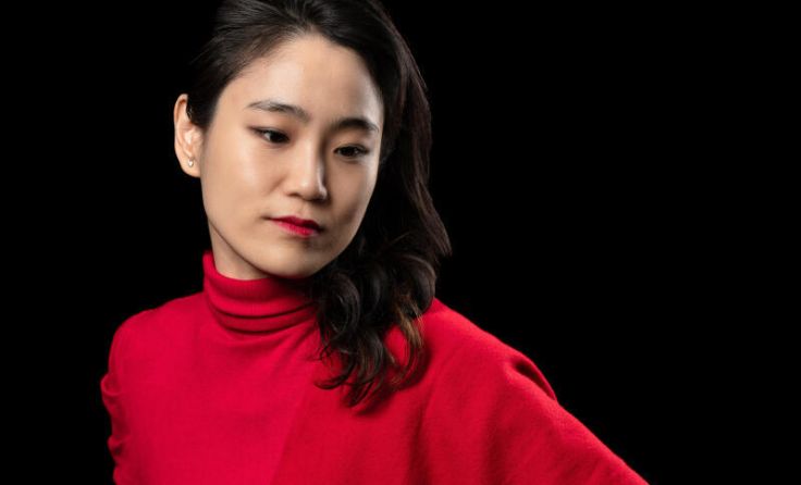 Dirigentin Han-Na Chang (Foto: Ole Wuttudal)