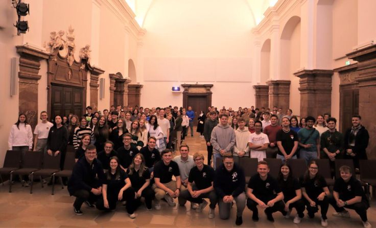 Die Landesschülervertretung und zahlreichen Teilnehmenden von Mind-Up. (Foto: LSV OÖ)