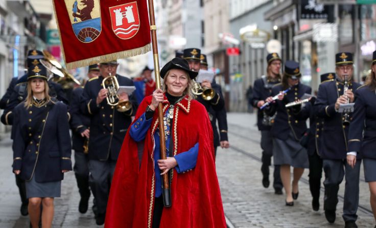 Die Faschingsgilde lädt zum Narrenwecken. (Foto: Volker Weihbold)