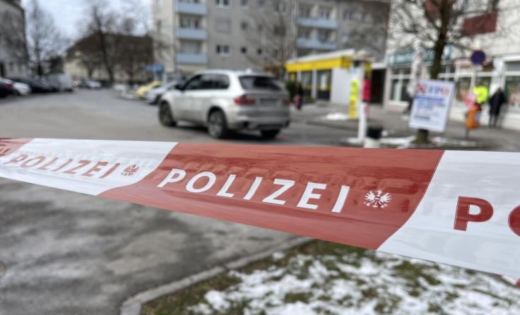 Schussattentat im Stadtteil Neue Heimat. (Foto: TEAM FOTOKERSCHI / BILAL AHMETOVIC)