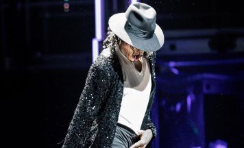 Erfolgreiche Michael Jackson-Hommage „Beat it!“ kehrt zurück nach Linz