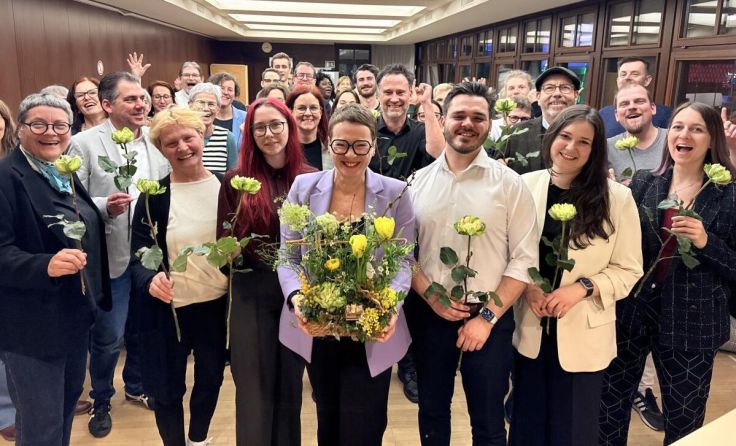 Eva Schobesberger (Mitte) wurde zur Bezirkssprecherin der Grünen Linz gewählt. (Foto: Grüne Linz)