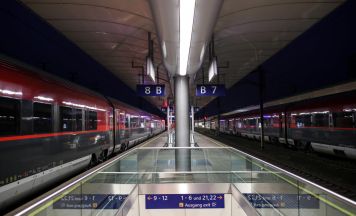Nachtarbeiten für Ausbau der Weststrecke am Linzer Hauptbahnhof