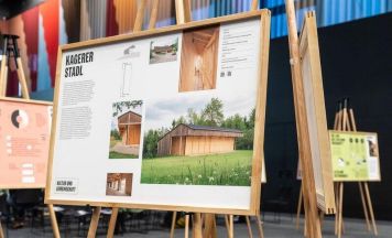 „Wieso Holz?“: Wanderausstellung startet von Linz aus durch Oberösterreich