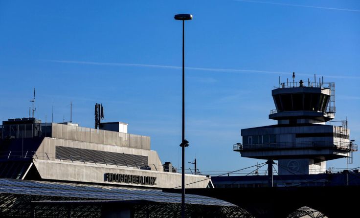 Flughafen Linz (Foto: VOLKER WEIHBOLD)
