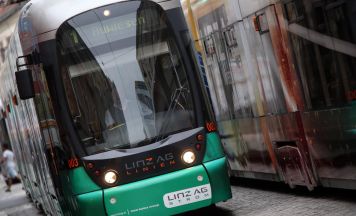 Grüne Kritik an Ferienfahrplänen, Linz AG argumentiert mit geringerer Nachfrage