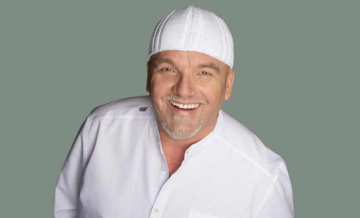 DJ Ötzi bringt Partystimmung auf den Domplatz. (Foto: Friedrich Hauswirth)