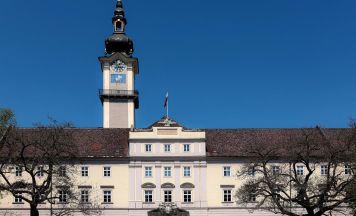Oberösterreich mit zweitniedrigster Pro-Kopf-Verschuldung