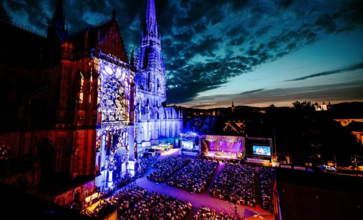 Der Linzer Mariendom bildet die Kulisse für Klassik am Dom. (Foto: Julian Quirchmair)