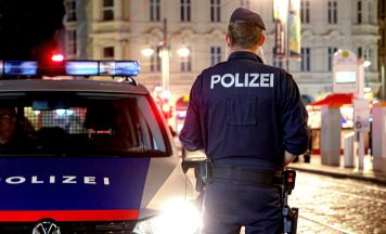 Sicherheitskräfte rüsten sich mit verstärkter Präsenz für Halloween-Nacht