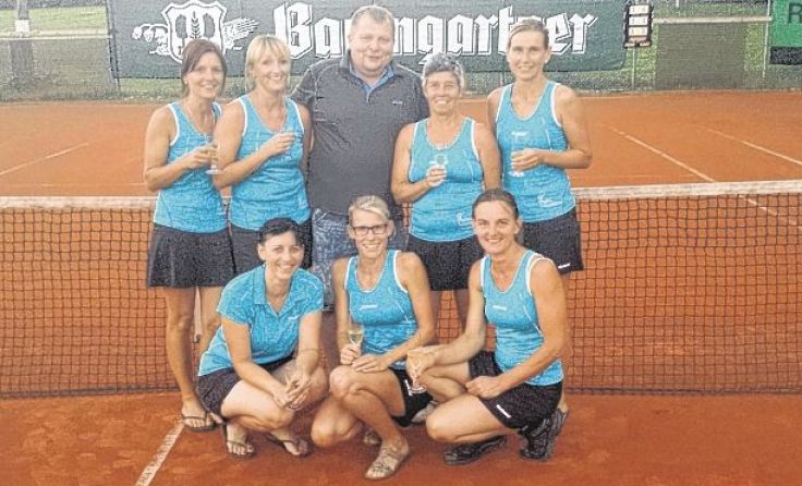 Die Münzkirchner Tennis-Damen holten sich den Meistertitel im Hobby-Cup.
