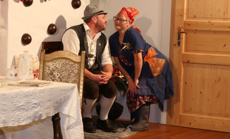 Die Theatergruppe St. Aegidi lädt zum Lustspiel „Wer bekommt Lini?“.