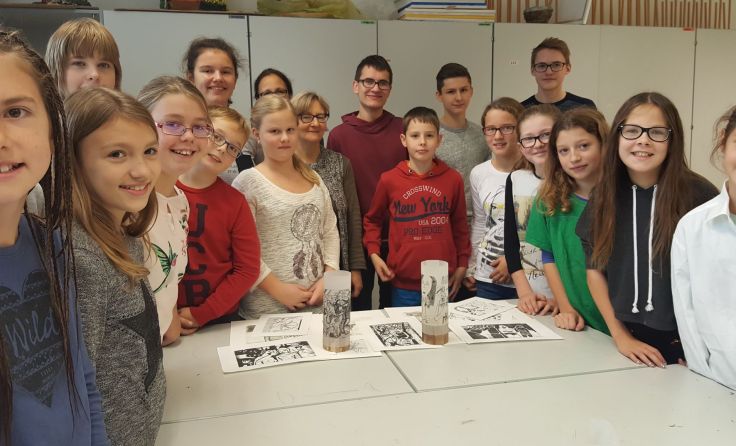 Schüler und Lehrer freuen sich bereits auf die Benefizaktion in der Kubin Galerie.