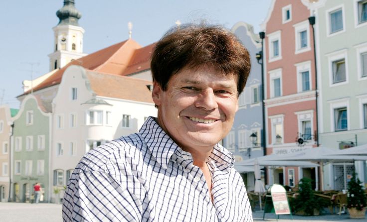 Bürgermeister Franz Angerer zeigt sich mit dem LRH-Bericht zufrieden.