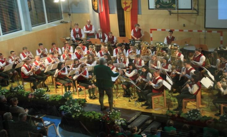 Die Kopfinger Musiker laden zum Frühjahrskonzert „Ab in den Süden“ ein.