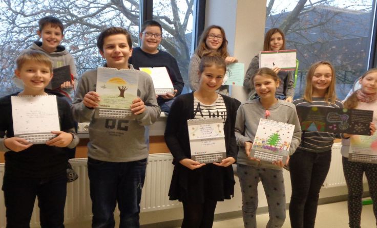 Die Schüler haben Texte zugunsten krebskranker Kinder geschrieben.