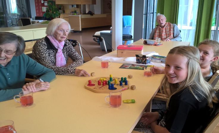 Jung und Alt hatten bei den gemeinsamen Spielen großen Spaß. 