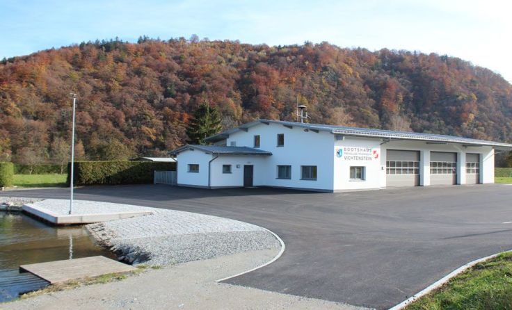 Das neue hochmoderen Bootshaus ist einsatzbereit.
