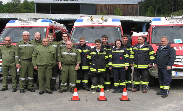 Elf Kameraden absolvierten eine Führerschein-Zusatzausbildung. Foto: AFKDO Engelhartszell 