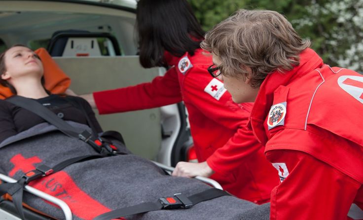 Das Jugendservice informiert über Zivildienst und Bundesheer. Foto: ÖRK/Brunner