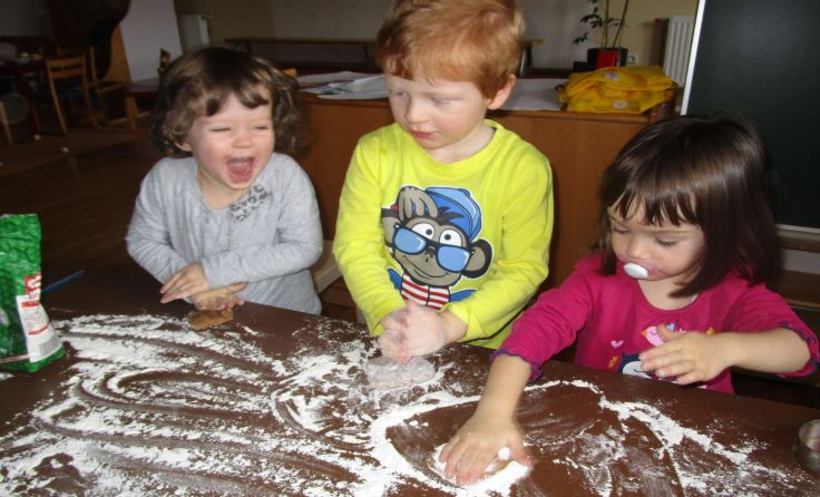 Die Kinder erleben viel Spannendes und Neues im Kindergarten Kopfing.
