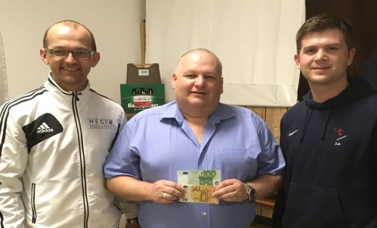 Wolfgang Dichtl darf sich über ein Preisgeld von 150 Euro freuen.
