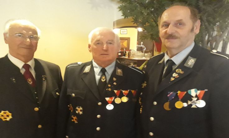 Matthias Lindlbauer erhielt die Zugehörigkeitsmedaille für 60 Jahre