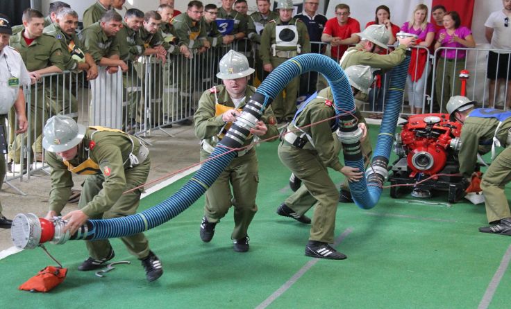 Schnelligkeit und Genauigkeit sind beim Kuppeln besonders wichtig. Foto: BFKDO Schärding 