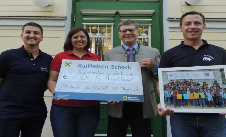 500 Euro konnten die Otterbacher Schüler für ein Hilfsprojekt in Nepal aufbringen.