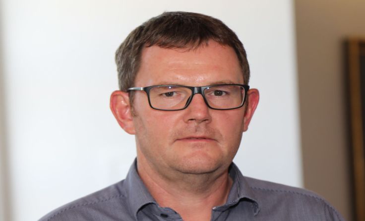 Andreas Neubauer informiert über das neue Arbeitszeitgesetz. Foto: AK OÖ