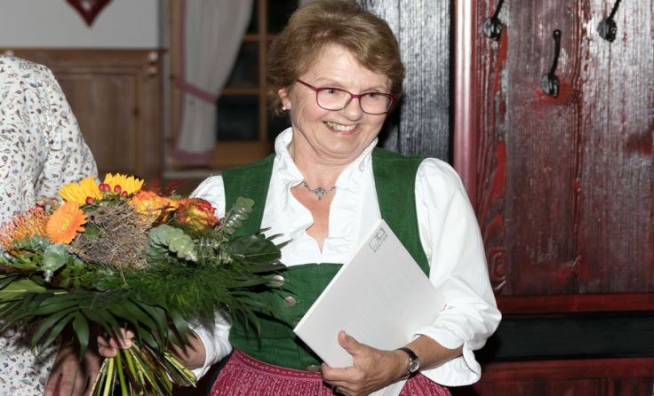 Hilde Neulinger erhielt für ihr Engagement das Große Ehrenzeichen. Foto: Gimplinger