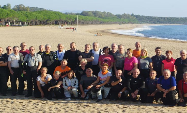33 Mitglieder des MC Kopfing genossen die Tagestouren auf Korsika und Sardinien.