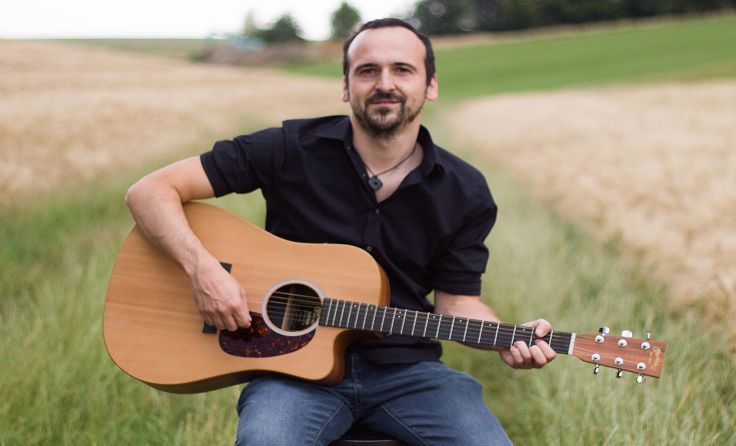 Kabarettist Manuel Berrer kommt am 26. Jänner nach Kopfing. Foto: RooDuction