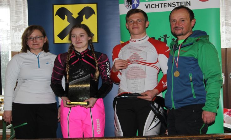 Jana Schal und David Beham kürten sich jeweils zum Bezirksmeister. Foto: privat
