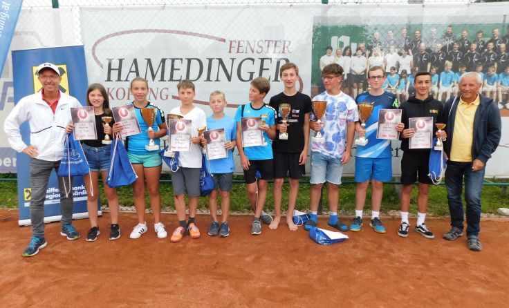 Die Andorfer Tennisjugend war bei der Bezirksmeisterschaft erfolgreich. (Foto: privat)