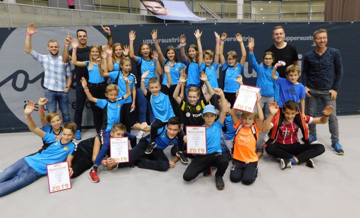 Der Tennisverein Andorf konnte vier Meisterurkunden entgegennehmen. (Foto: privat)